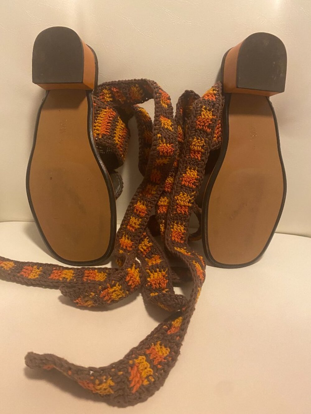 Zara Crochet Sandal Size 40 Pre-owned - Picture 2 of 2